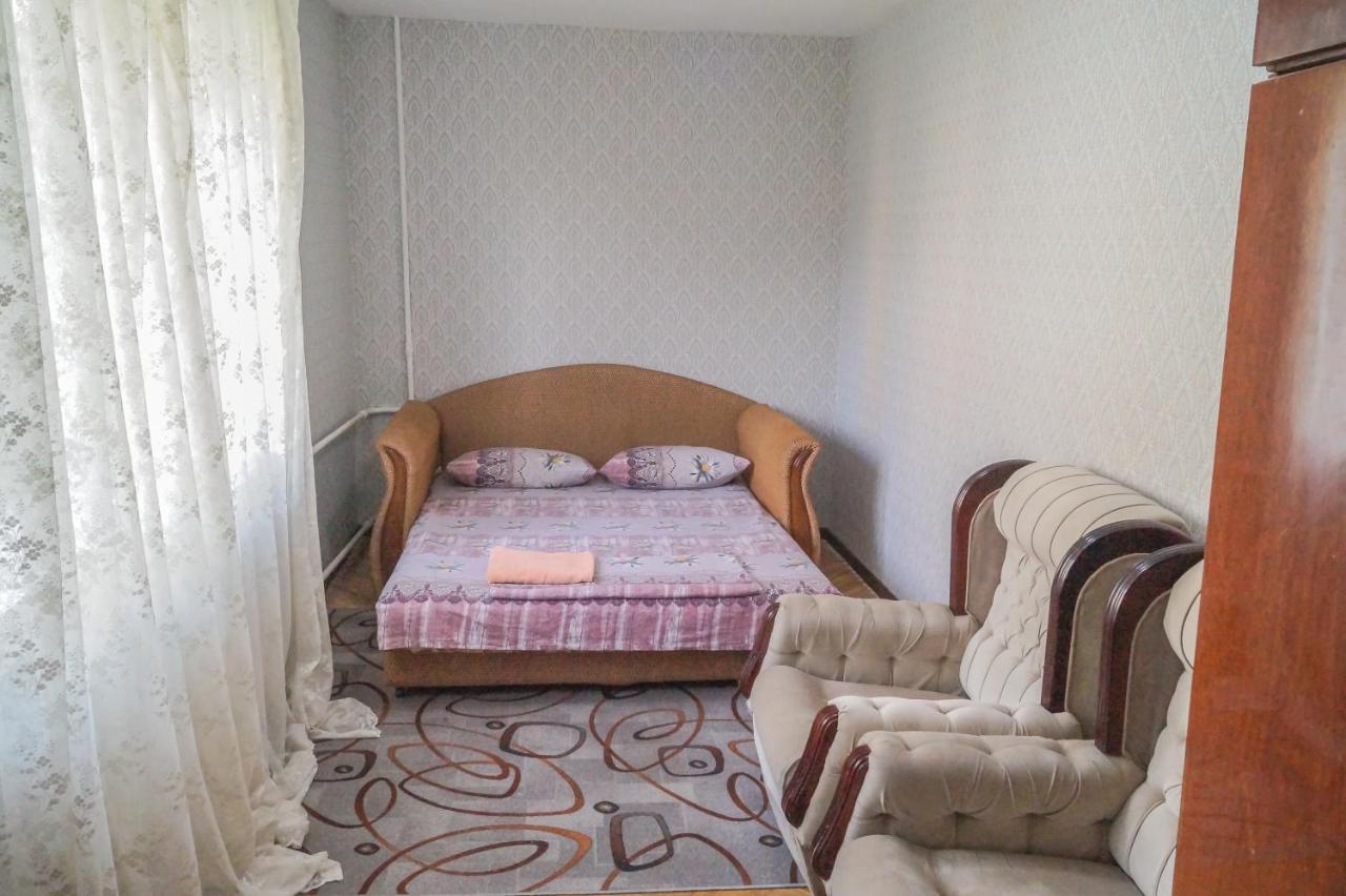 Apartments On Druzhby Narodiv 6 A Kiew Exterior foto